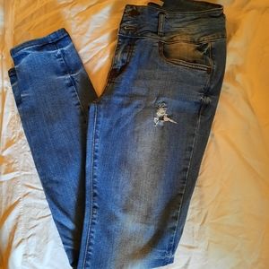 Refuge skinny jeans. Sz 6
